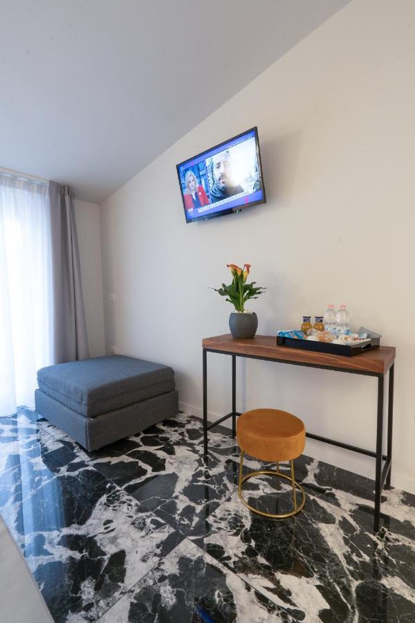 Bed and Breakfast Paderagi Санта-Доменика Экстерьер фото